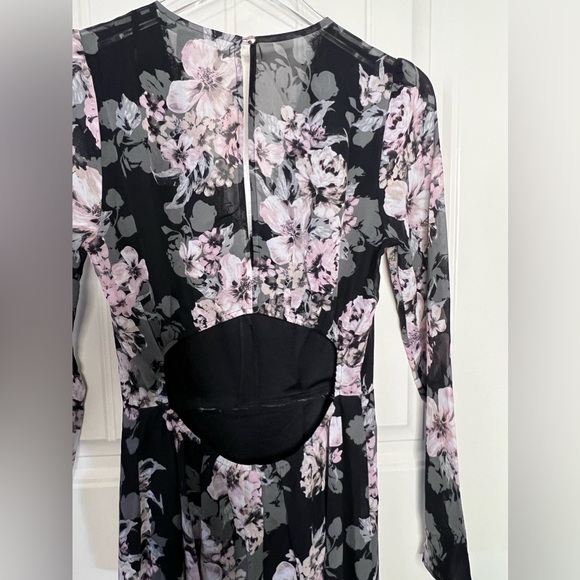 New Forever 21 Long Robe Dress Floral Black & Pink Rose Print, Open Back, Sz S - Picture 9 of 11